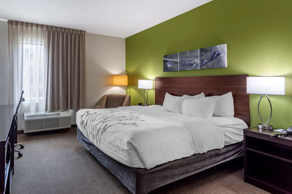 SLEEP INN BOWLING GREEN NORTH-guestroom-Guest Room,On-Site.jpg
