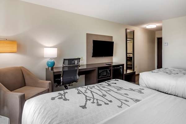  - Sleep Inn Bowling Green - I-65, Exit 28