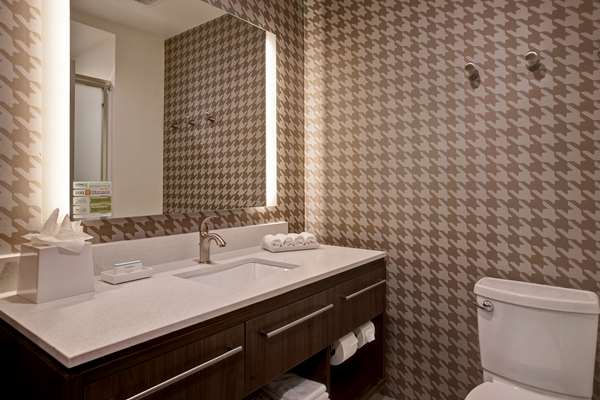  - Home2 Suites by Hilton Northlake Charlotte - I-77, Exit 18