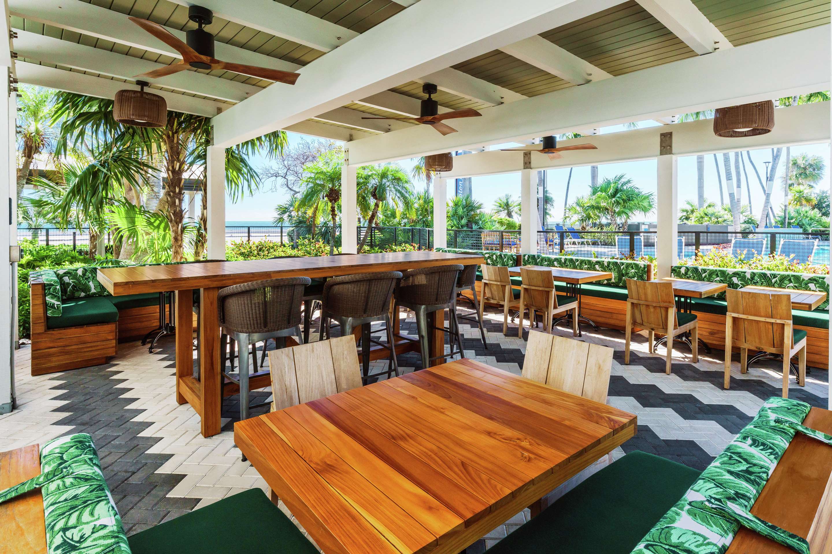 Breakfast Area | Hampton Inn Key West FL
