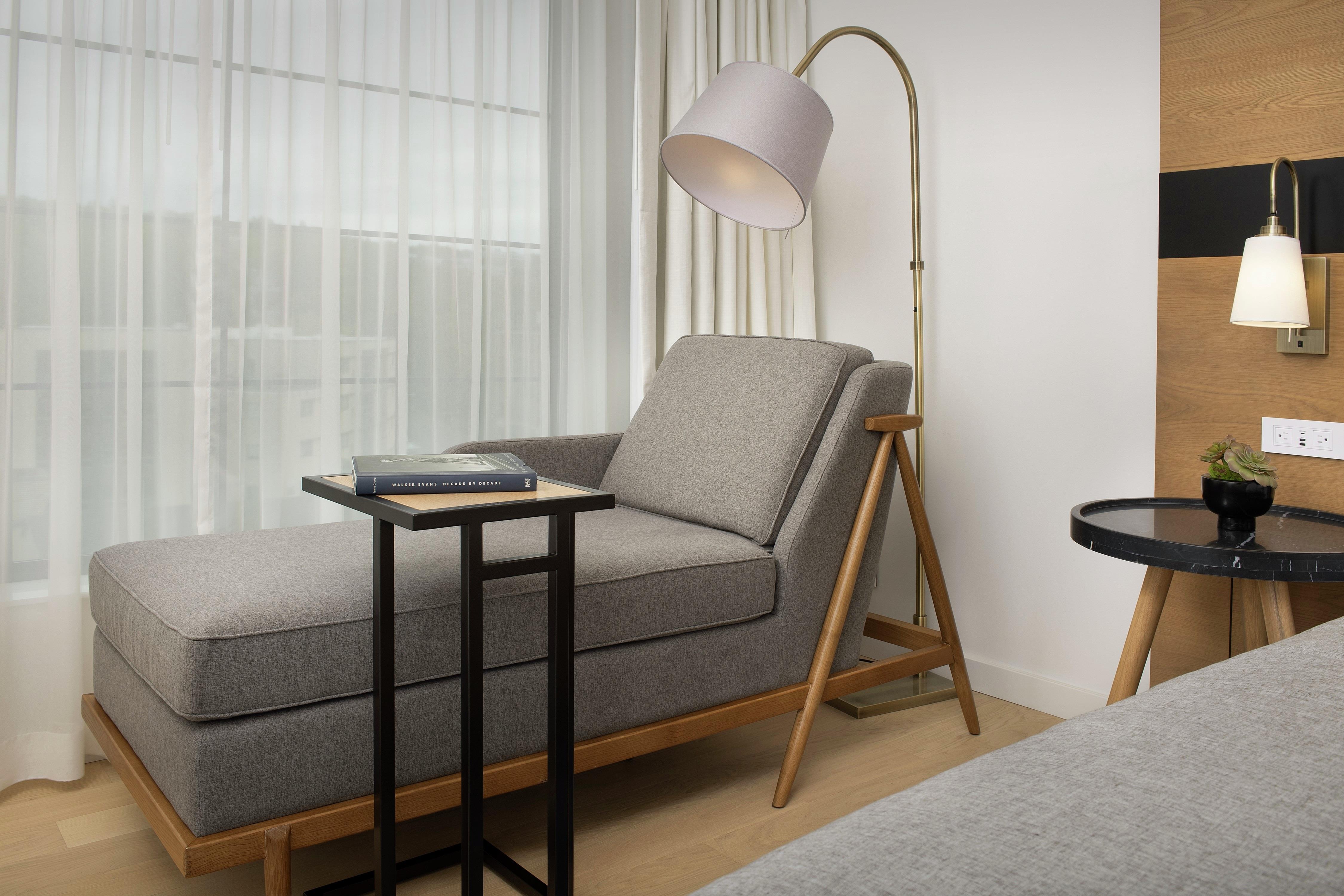 Canopy By Hilton Ithaca Downtown Room Type - 2 QN MOB HEAR ACC TS