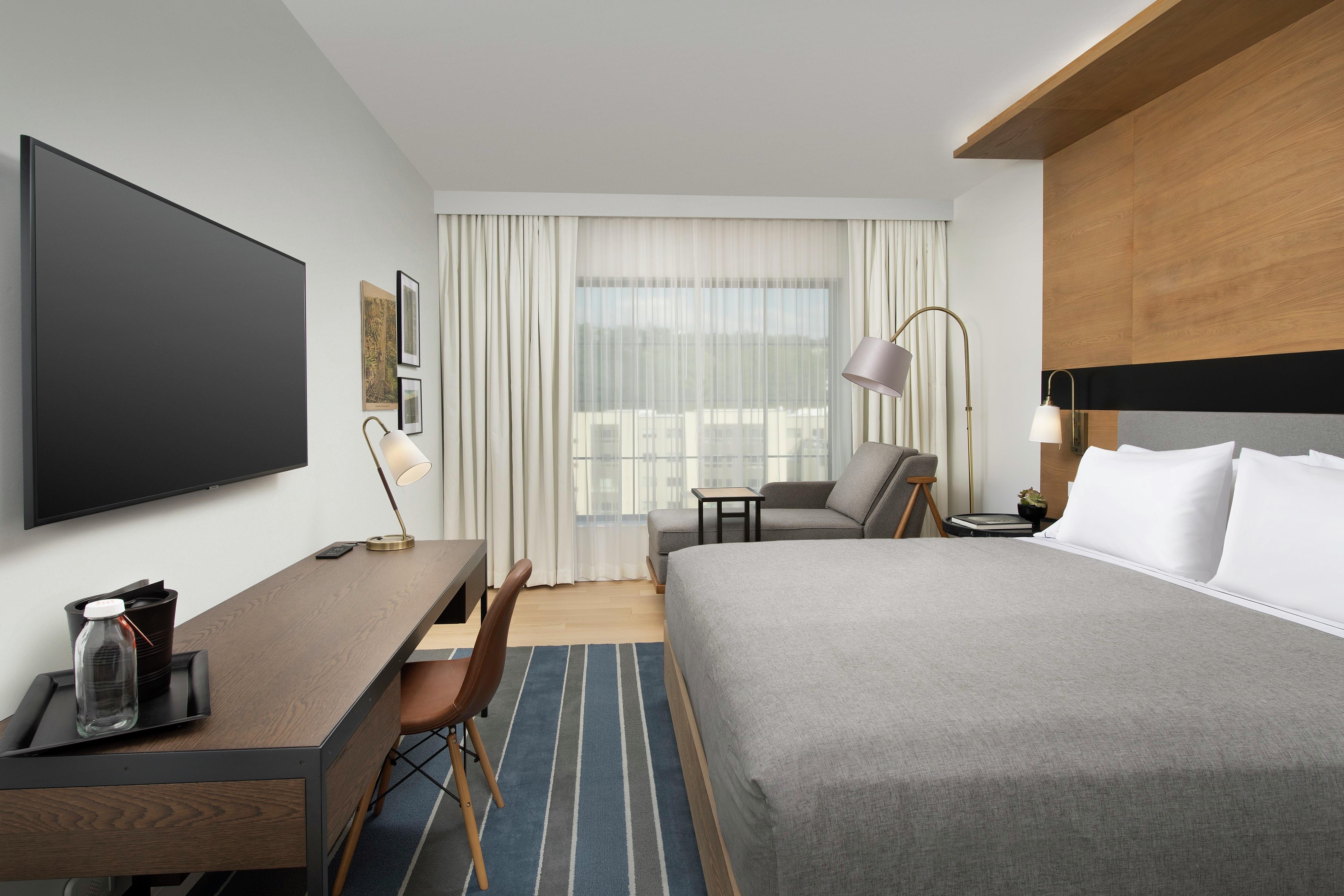 Canopy By Hilton Ithaca Downtown Room Type - 1 KING PREMIUM