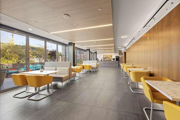 Amenities - Hotel Mariposa Valley Village