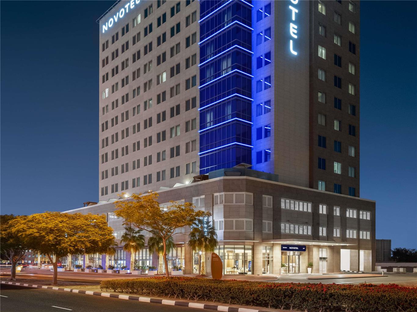 Novotel Bur Dubai Hotel