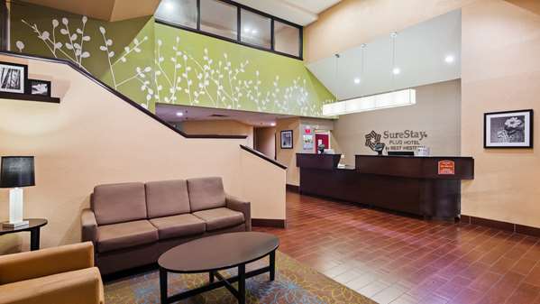  - SureStay Plus by Best Western Macon - I-475, Exit 9