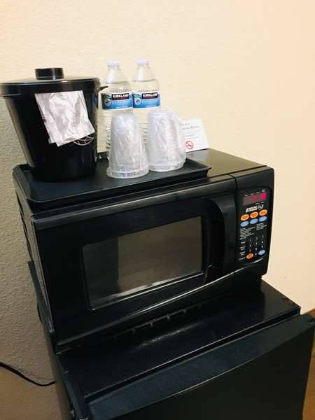  - SureStay Plus by Best Western Macon - I-475, Exit 9