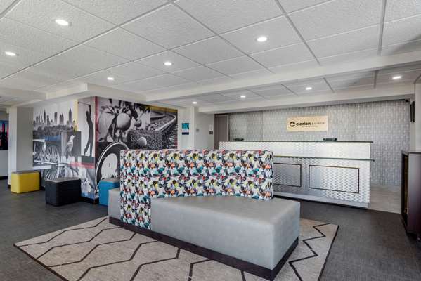  - Clarion Pointe Hotel McDonough - I-75, Exit 218