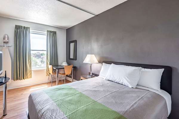  - Quality Inn & Suites Downtown Kansas City