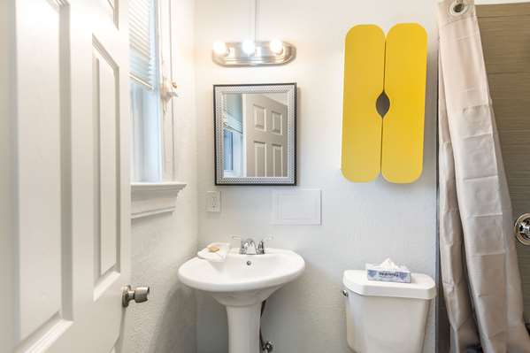  - Quality Inn & Suites Downtown Kansas City