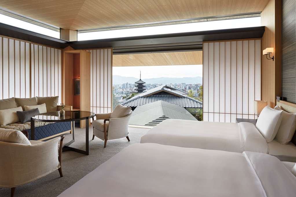 Guest photo