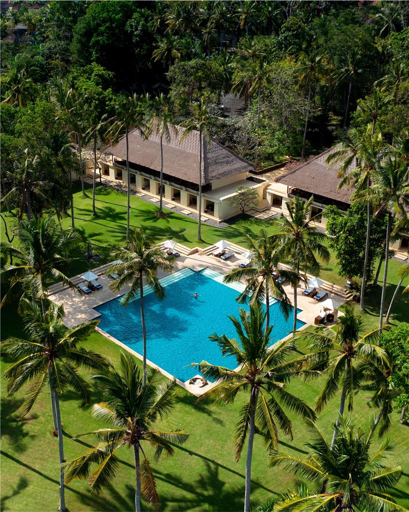 Alila Manggis