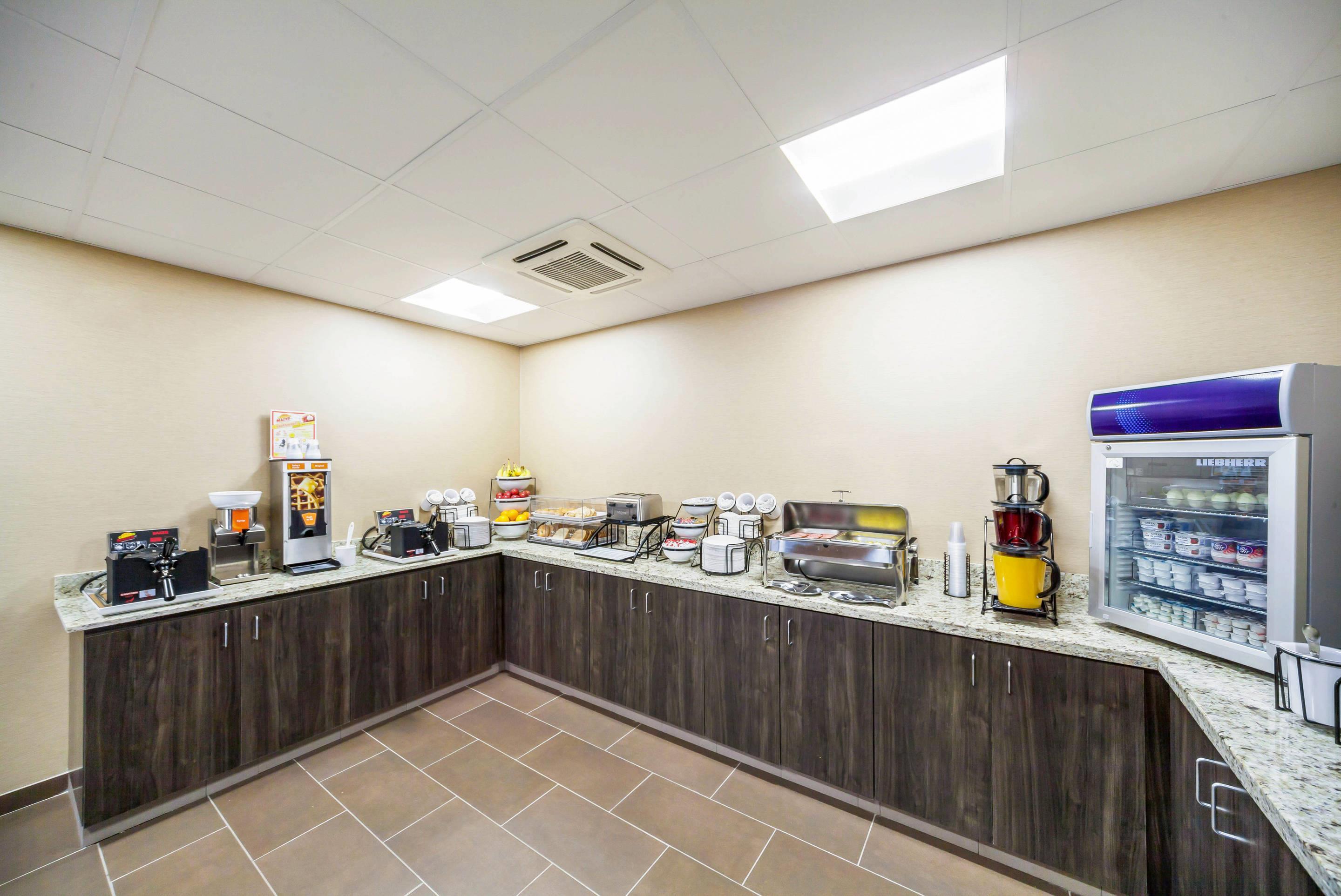 Breakfast counter