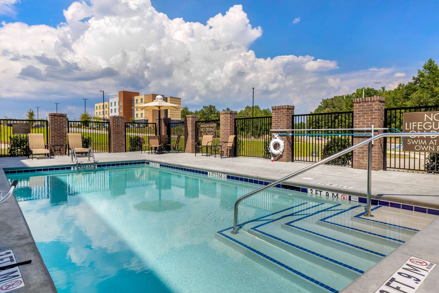Comfort Inn & Suites Florence, SC - See Discounts