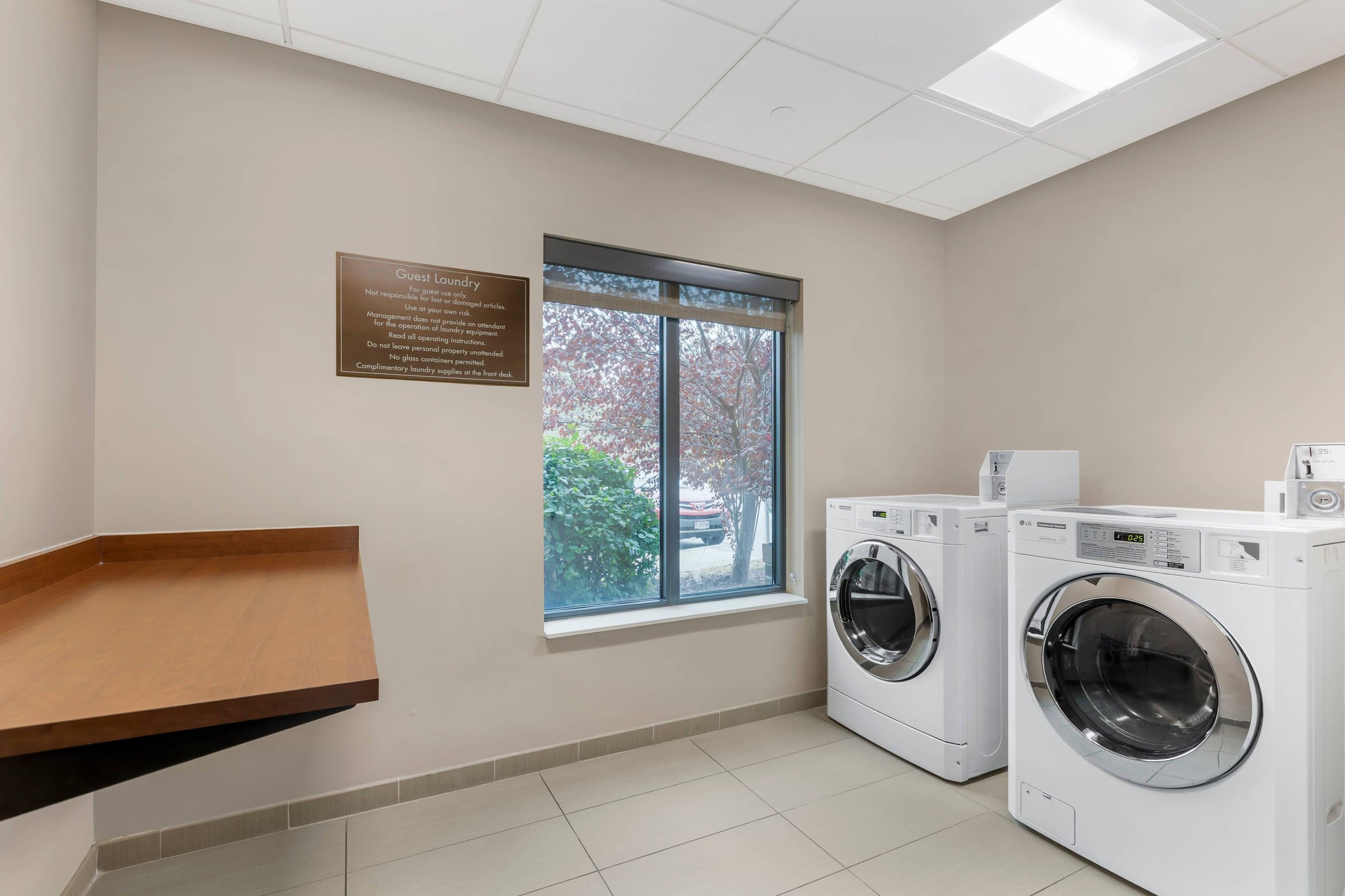 Guest laundry facilities | Comfort Inn & Suites