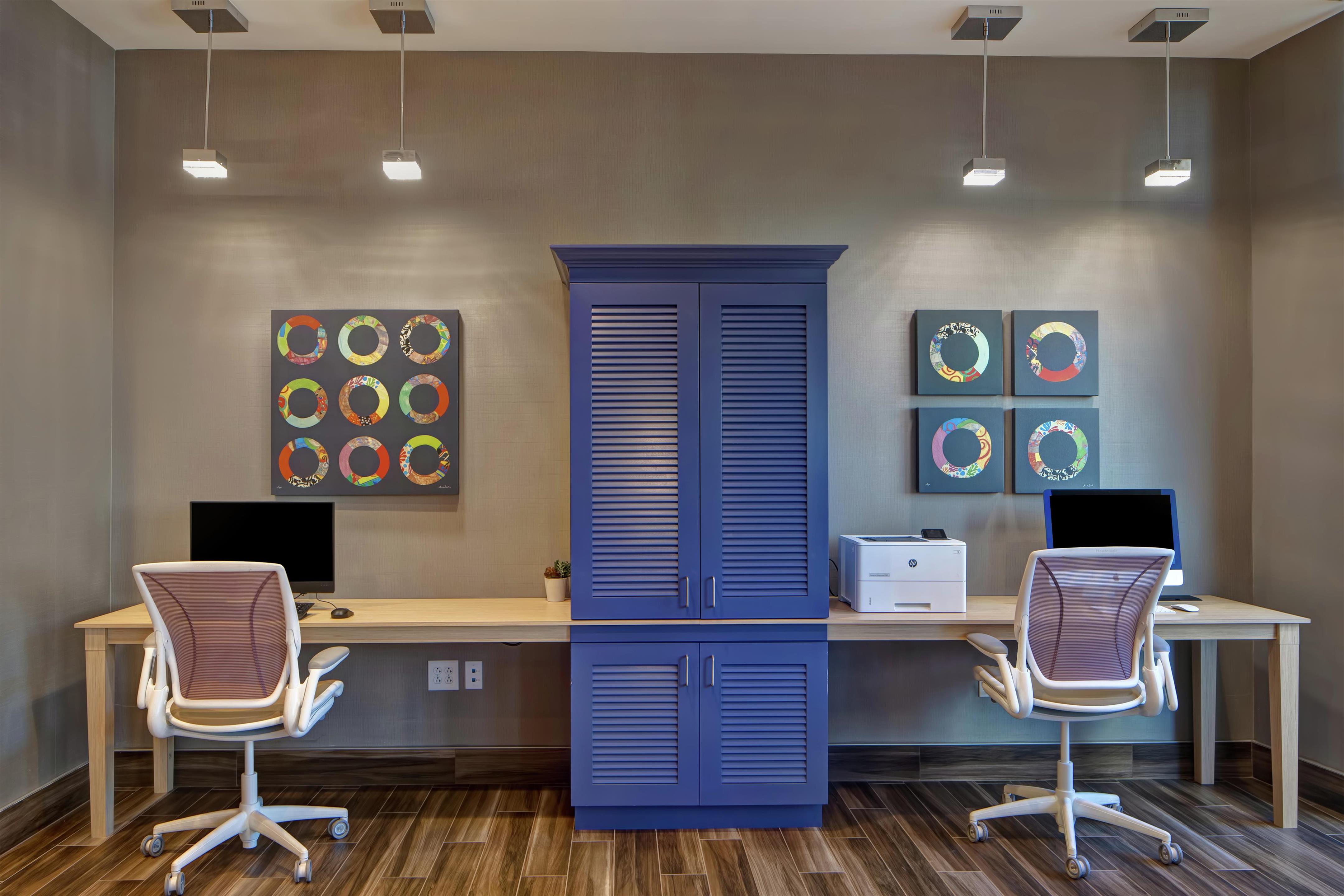 Business Center | Home2 Suites By Hilton Charlotte Uptown