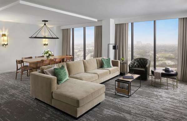  - C Baldwin Hotel Houston - I-45, Exits 47A & 47D