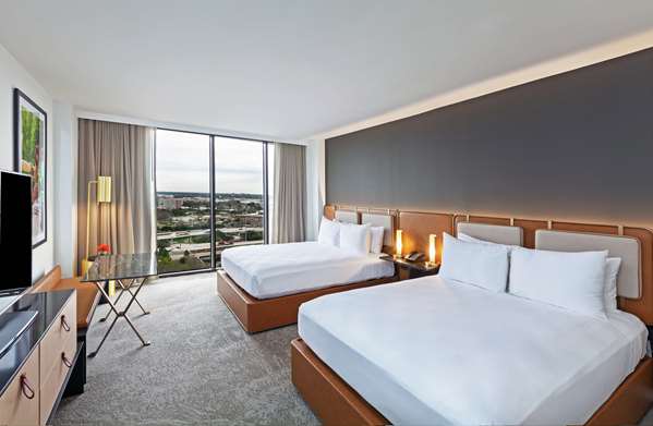  - C Baldwin Hotel Houston - I-45, Exits 47A & 47D