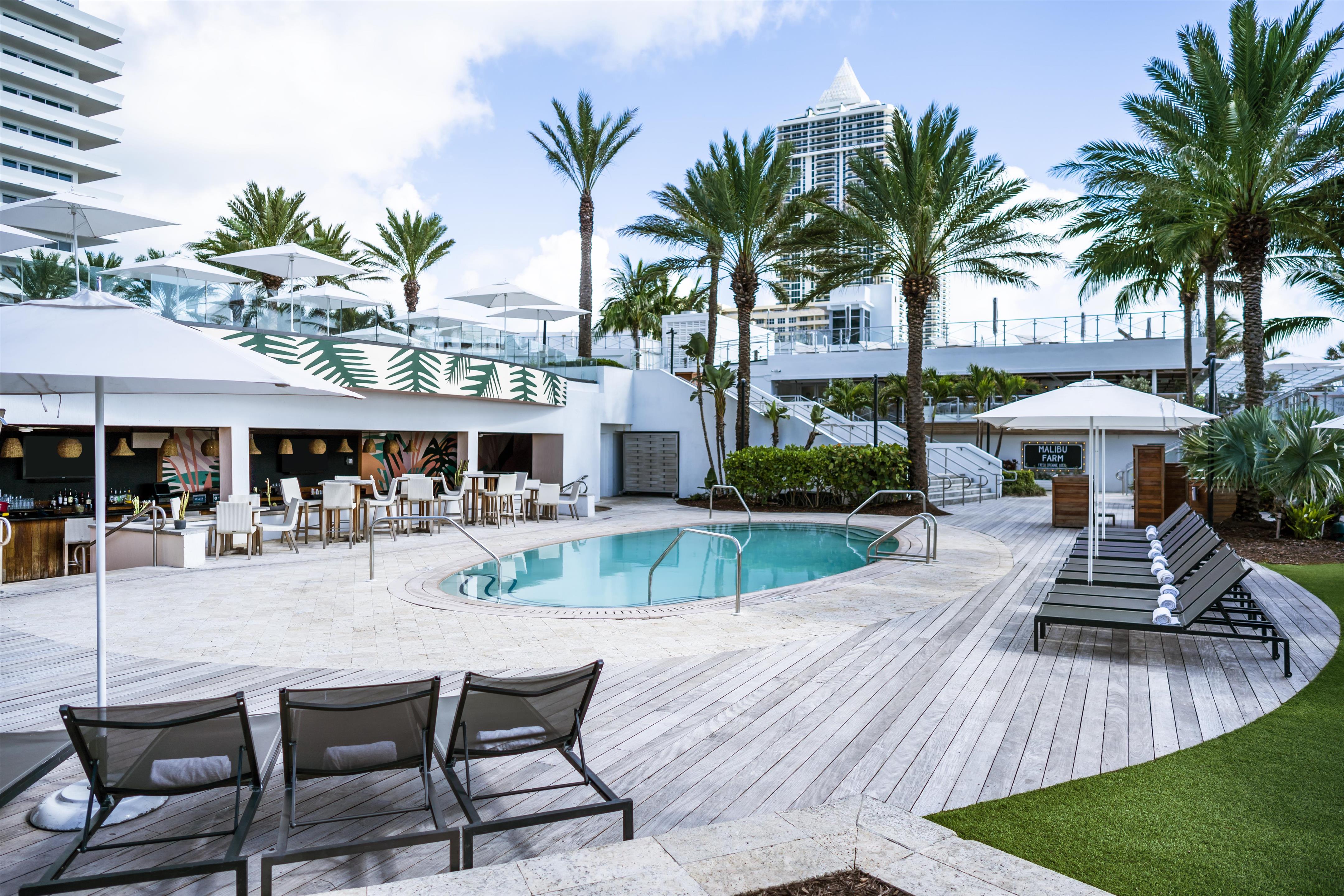 Aquatica Pool & Beach Bar | Eden Roc Miami Beach | Eden Roc Miami Beach