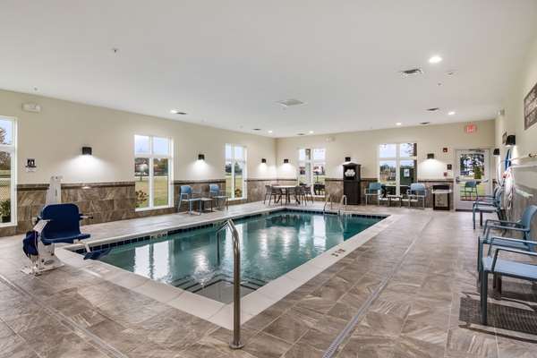 Pool - Sleep Inn Union City