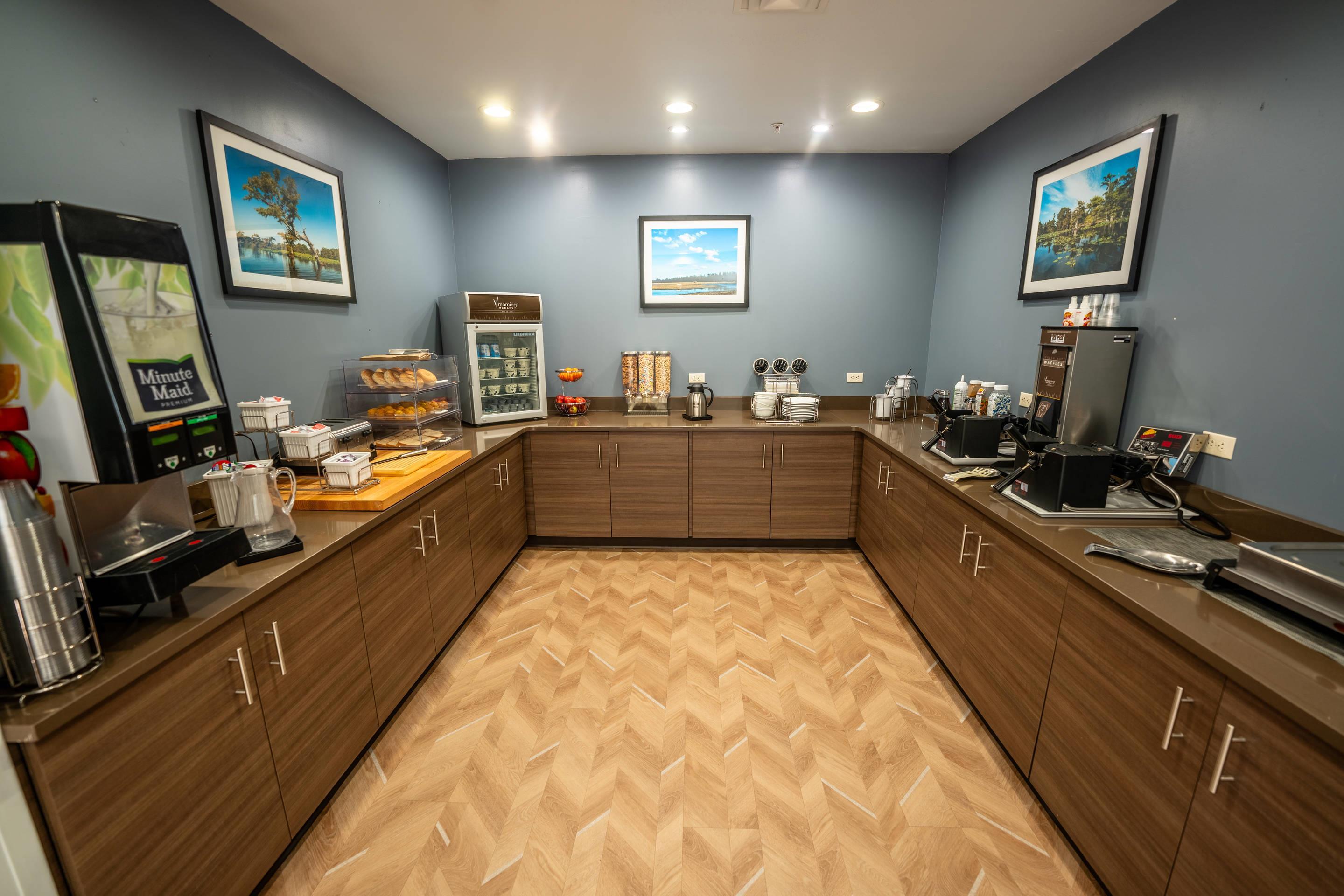Breakfast area | MainStay Suites