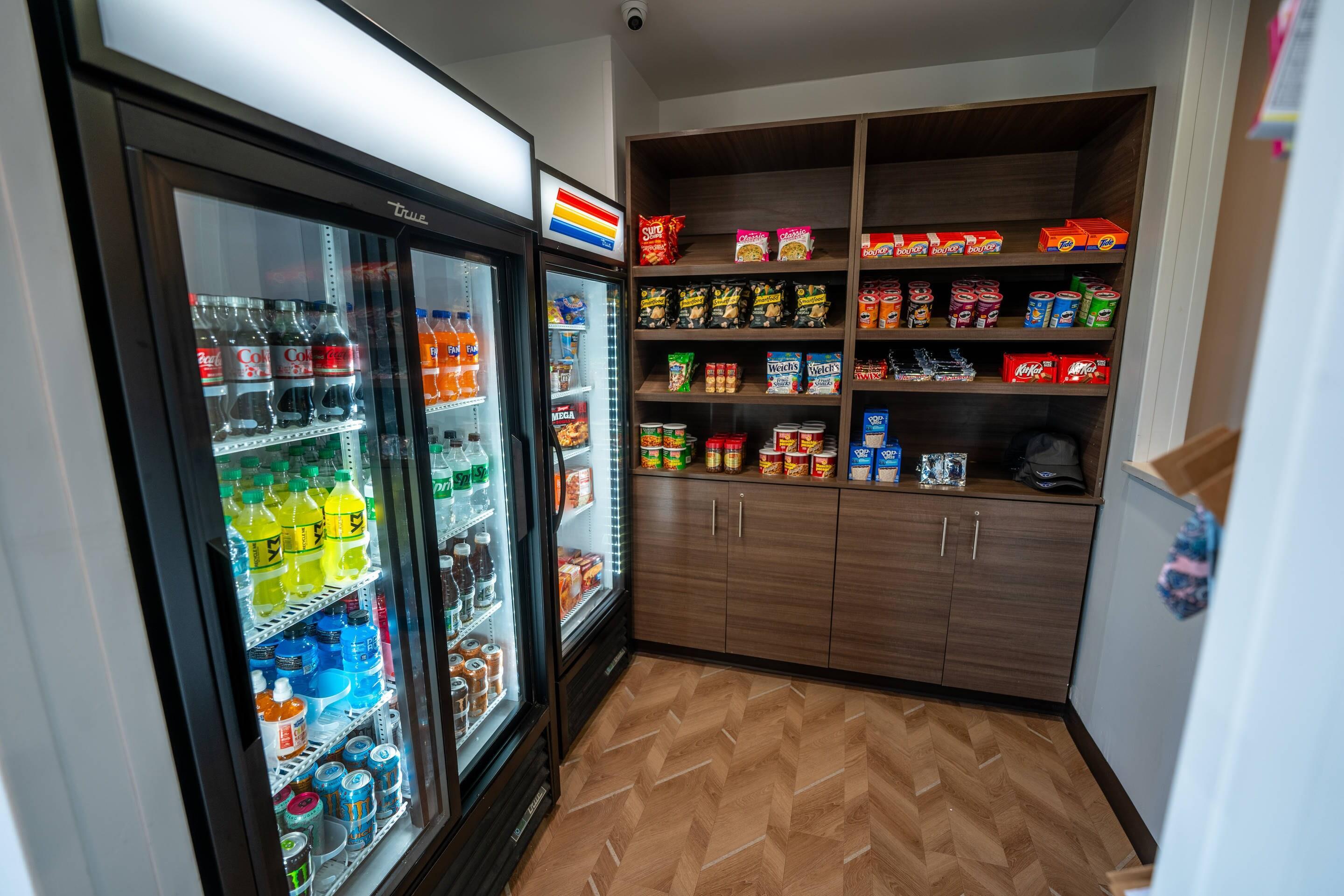 Hotel marketplace | MainStay Suites