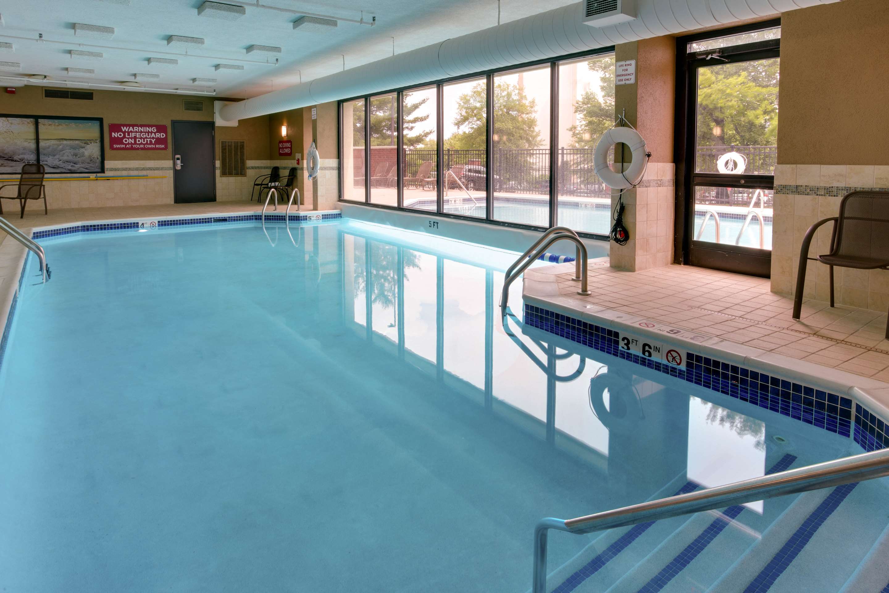 pool | Drury Inn & Suites Nashville Airport