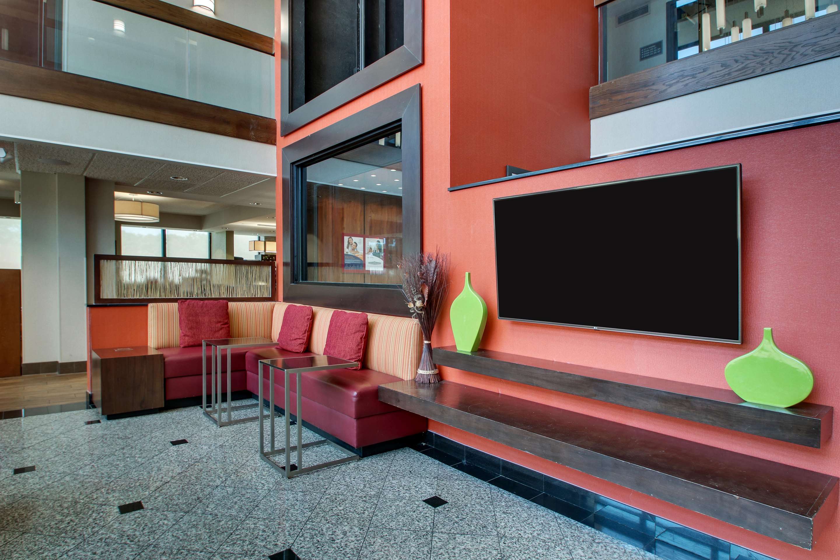 Lobby | Drury Inn & Suites Evansville East
