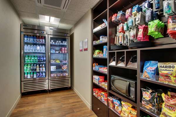  - Drury Inn & Suites East Evansville