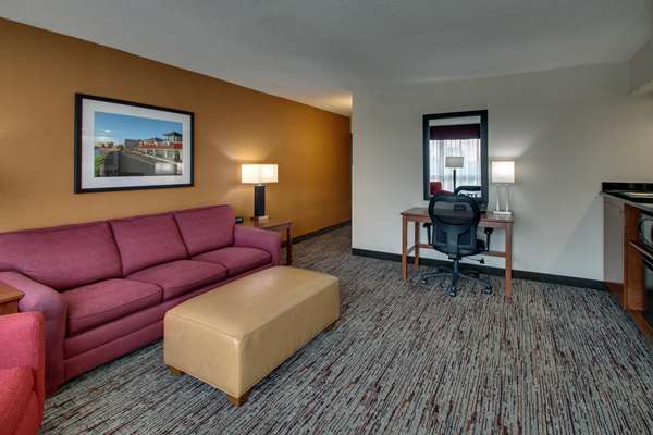 Suite - Drury Inn & Suites East Evansville