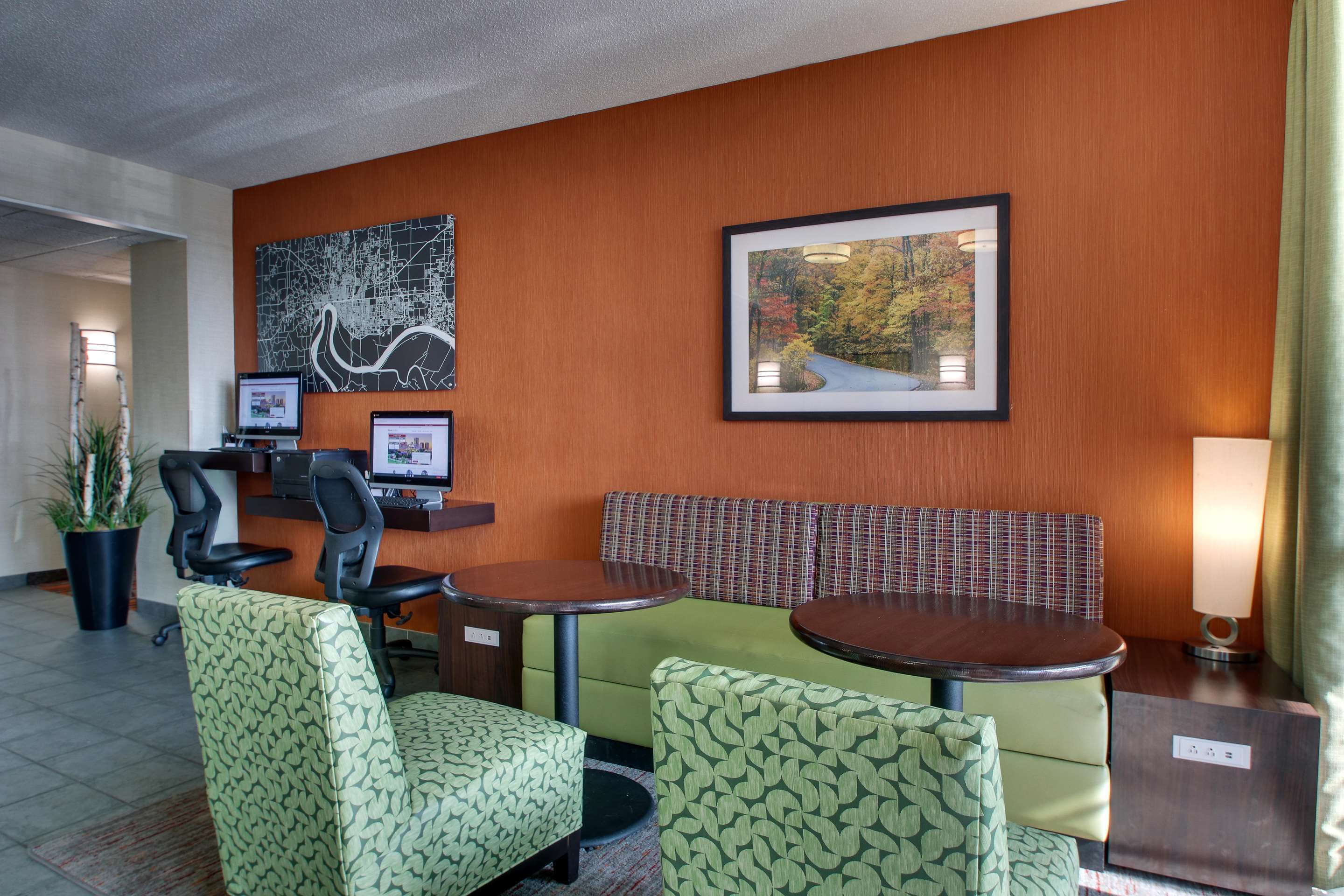Business Center | Drury Inn & Suites Evansville East