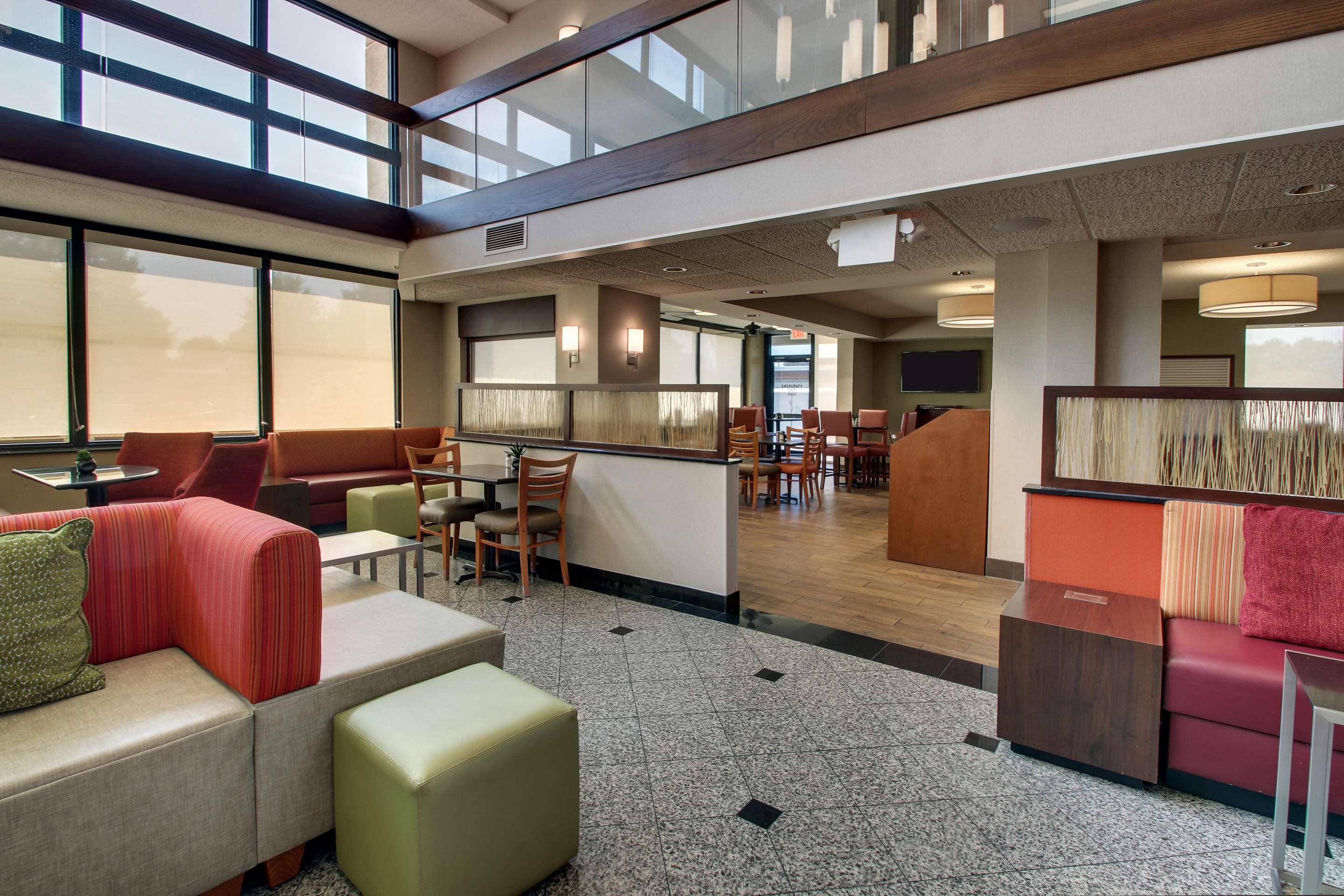 Dining Area | Drury Inn & Suites Evansville East