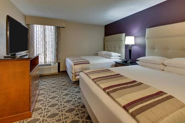  - Drury Inn & Suites Poplar Bluff