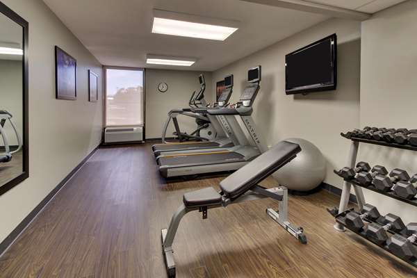 Fitness/ Exercise Room - Drury Inn & Suites Poplar Bluff