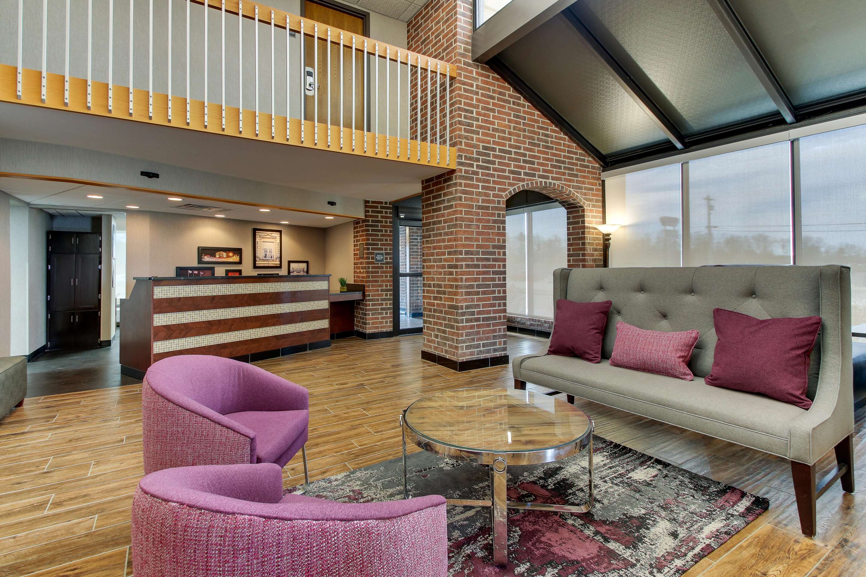 Lobby | Drury Inn & Suites Poplar Bluff