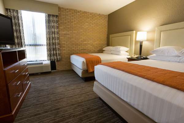  - Drury Inn & Suites North Austin - I-35, Exit 238