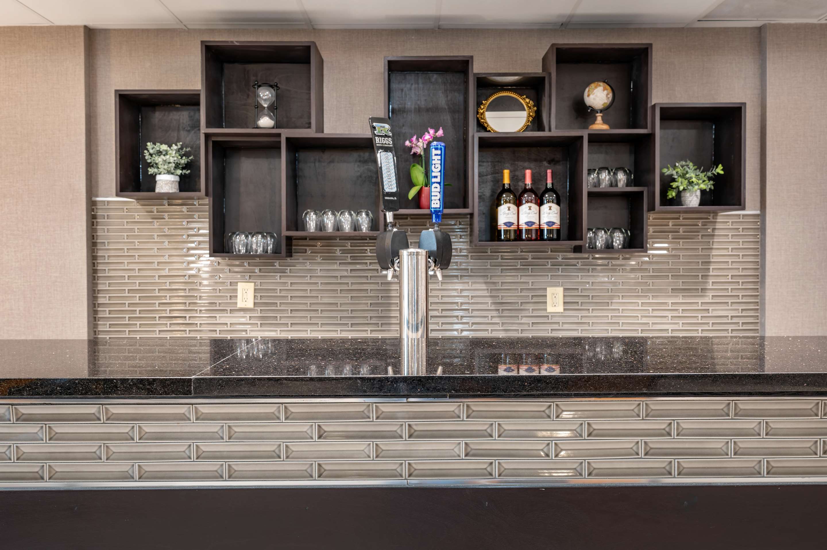 kickback | Drury Inn & Suites Champaign
