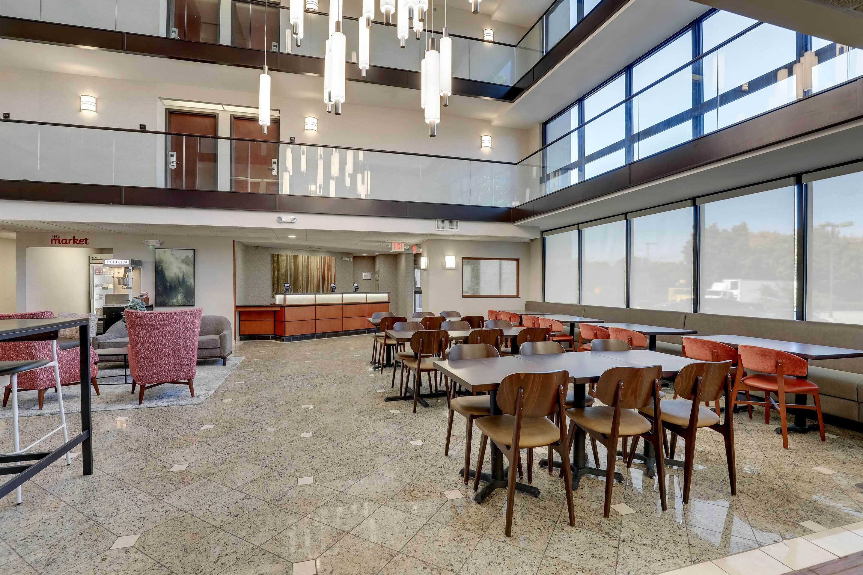 Dining Area | Drury Inn & Suites Charlotte University Place