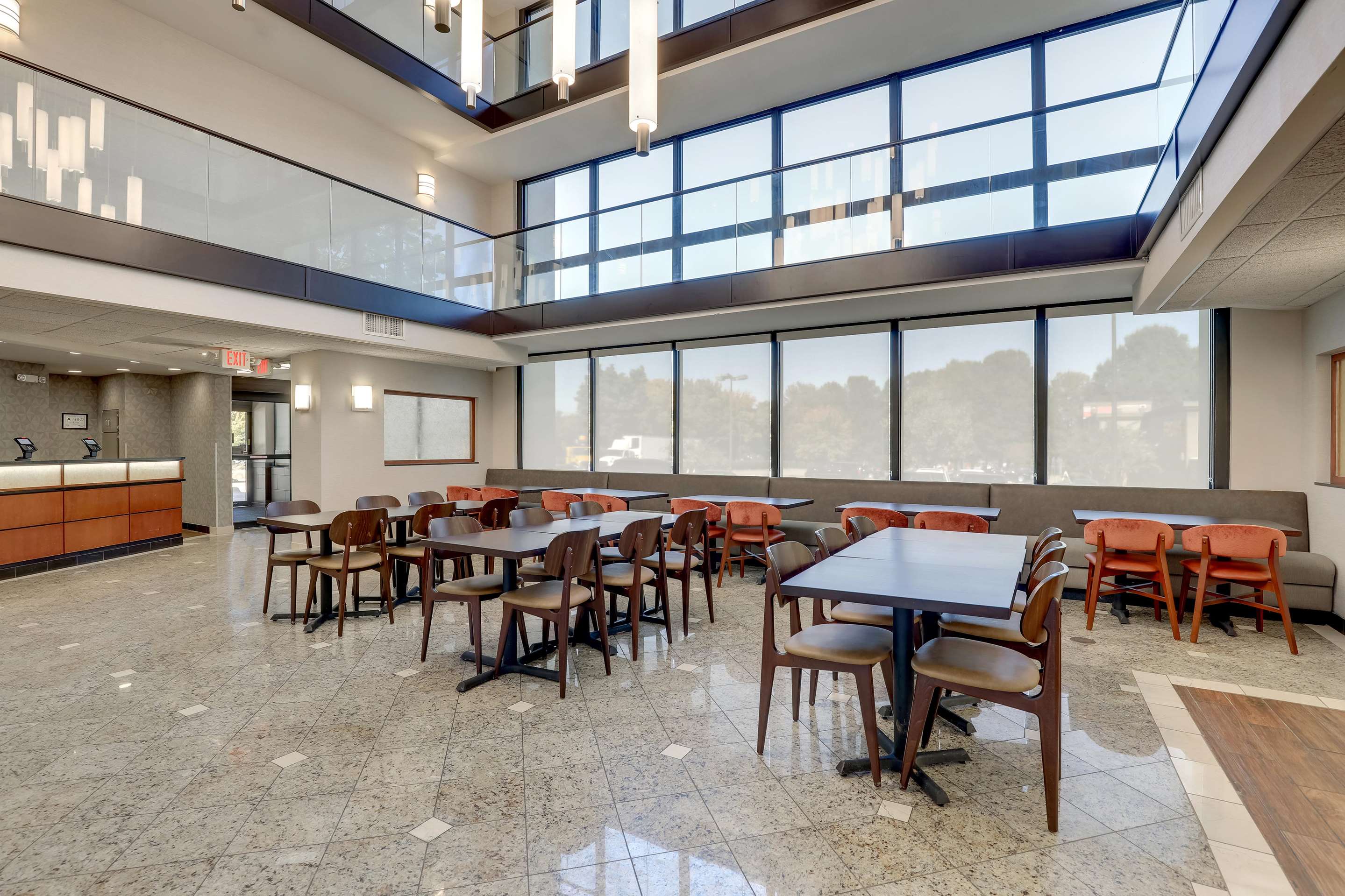 Dining Area | Drury Inn & Suites Charlotte University Place