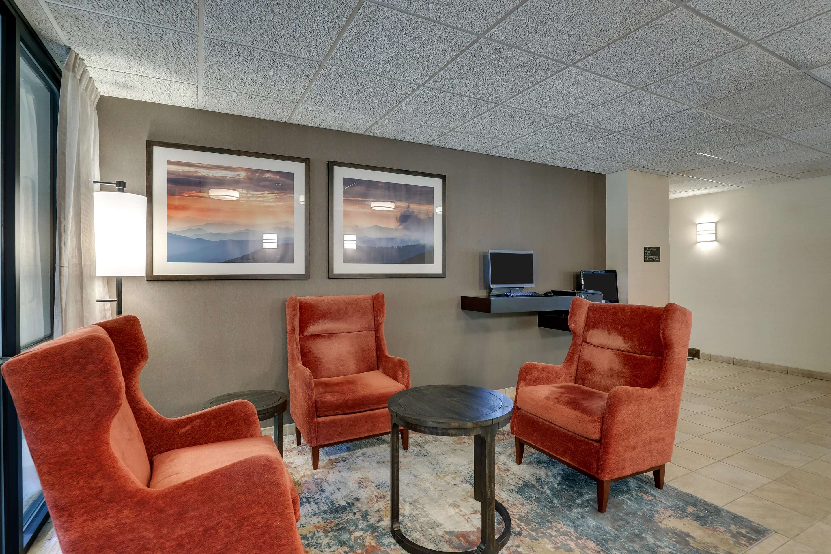 Business Center | Drury Inn & Suites Charlotte University Place