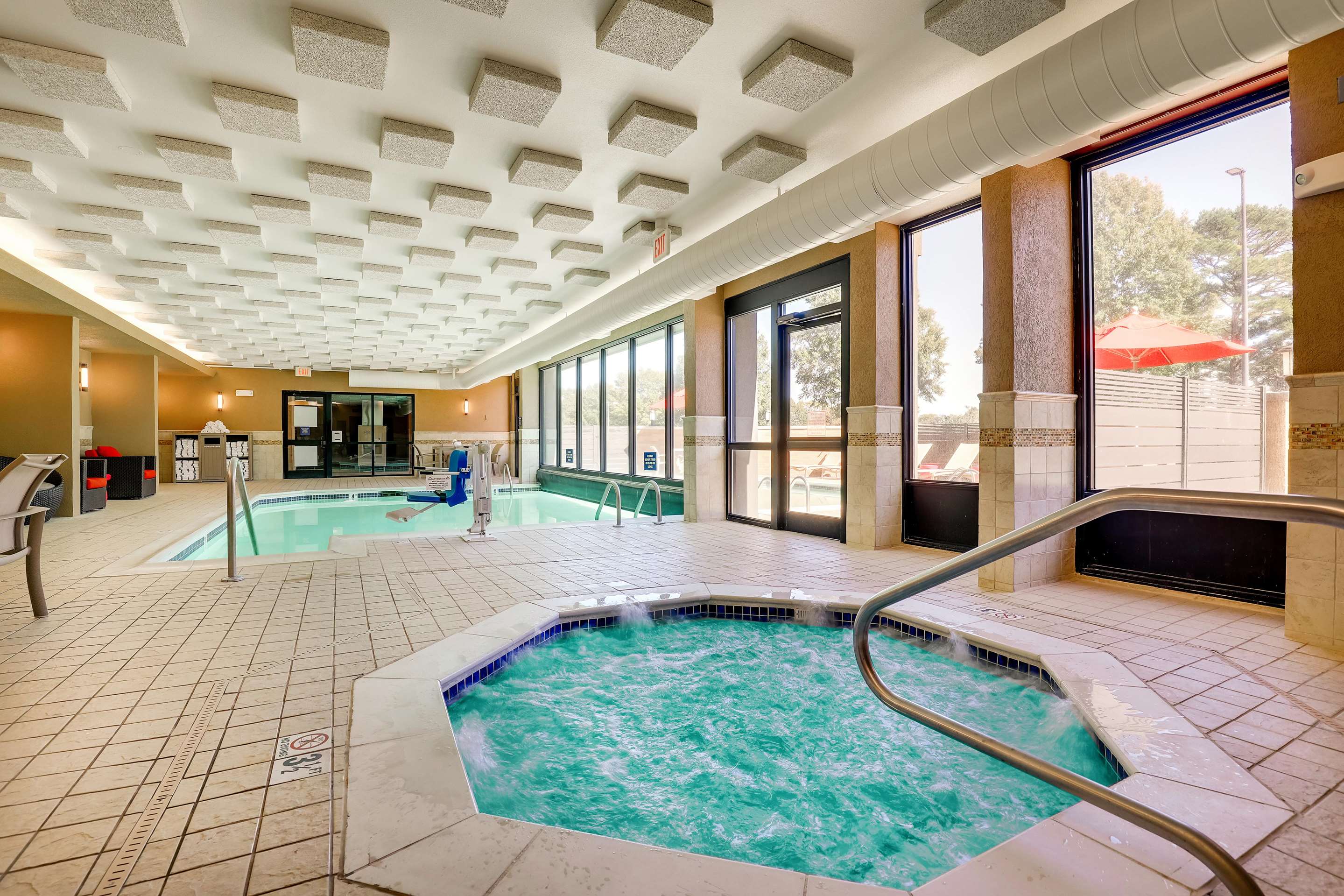 Pool | Drury Inn & Suites Charlotte University Place