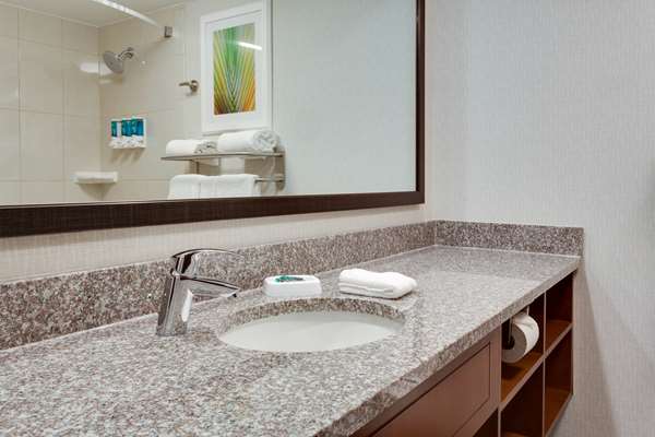  - Drury Inn & Suites Columbia - I-70, Exit 124