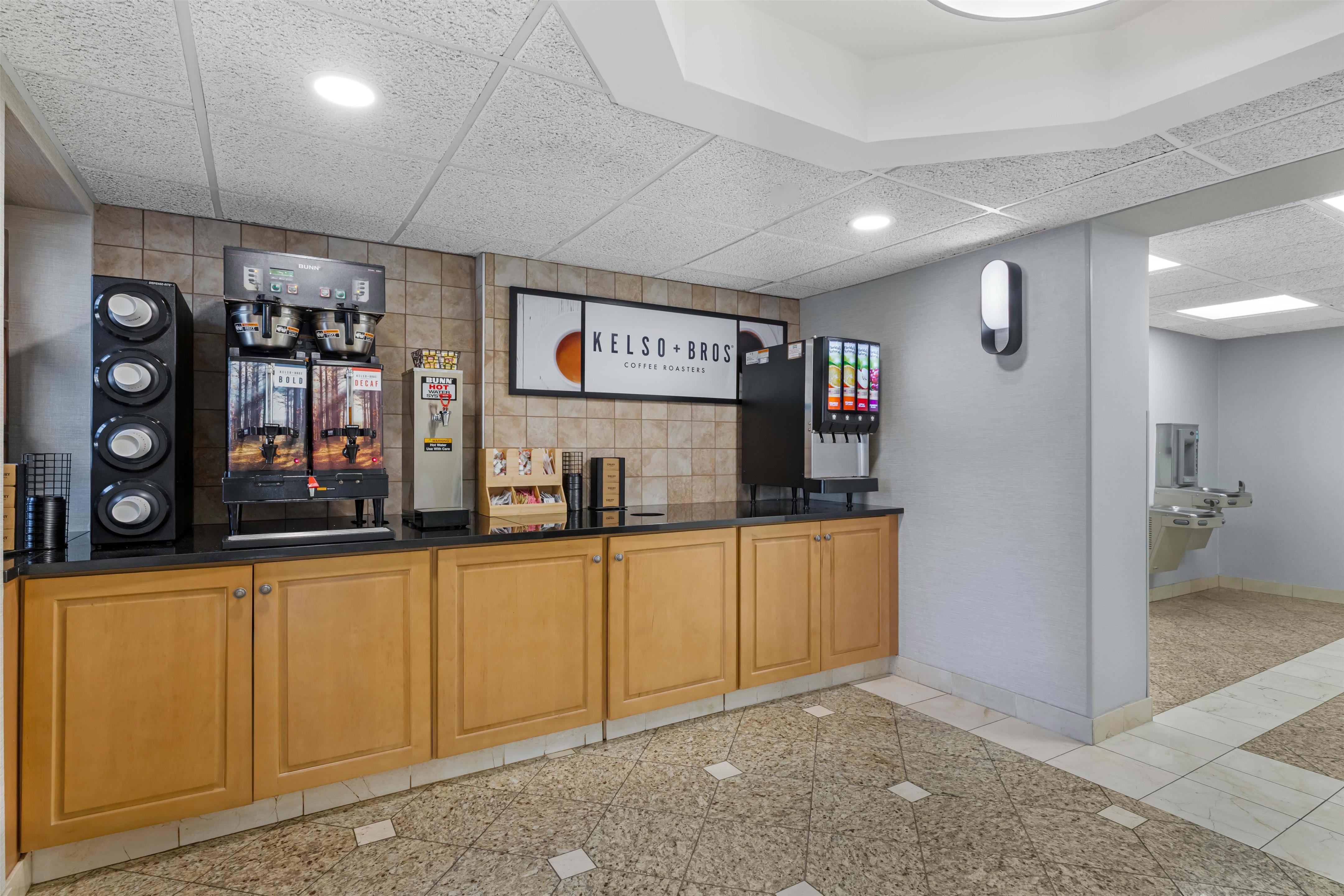 Coffee Station | Drury Inn & Suites Joplin