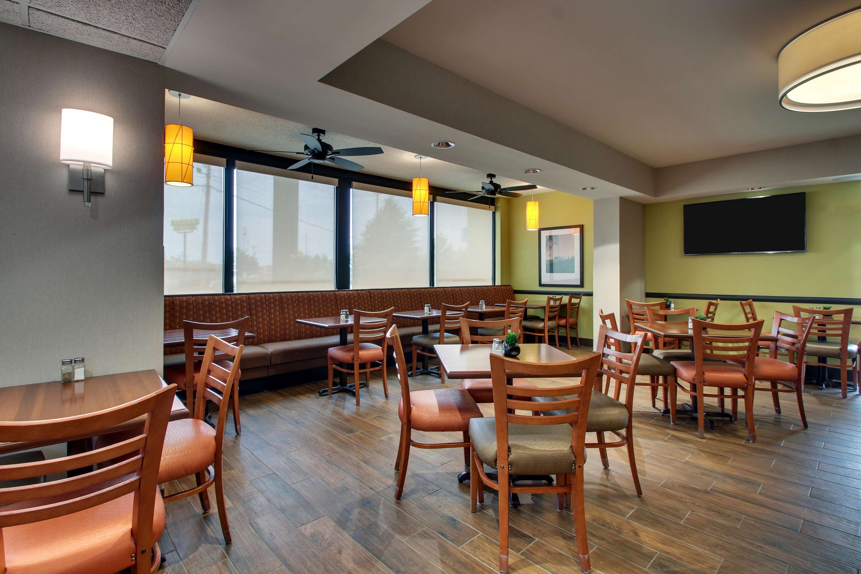 Dining Area | Drury Inn & Suites Bowling Green