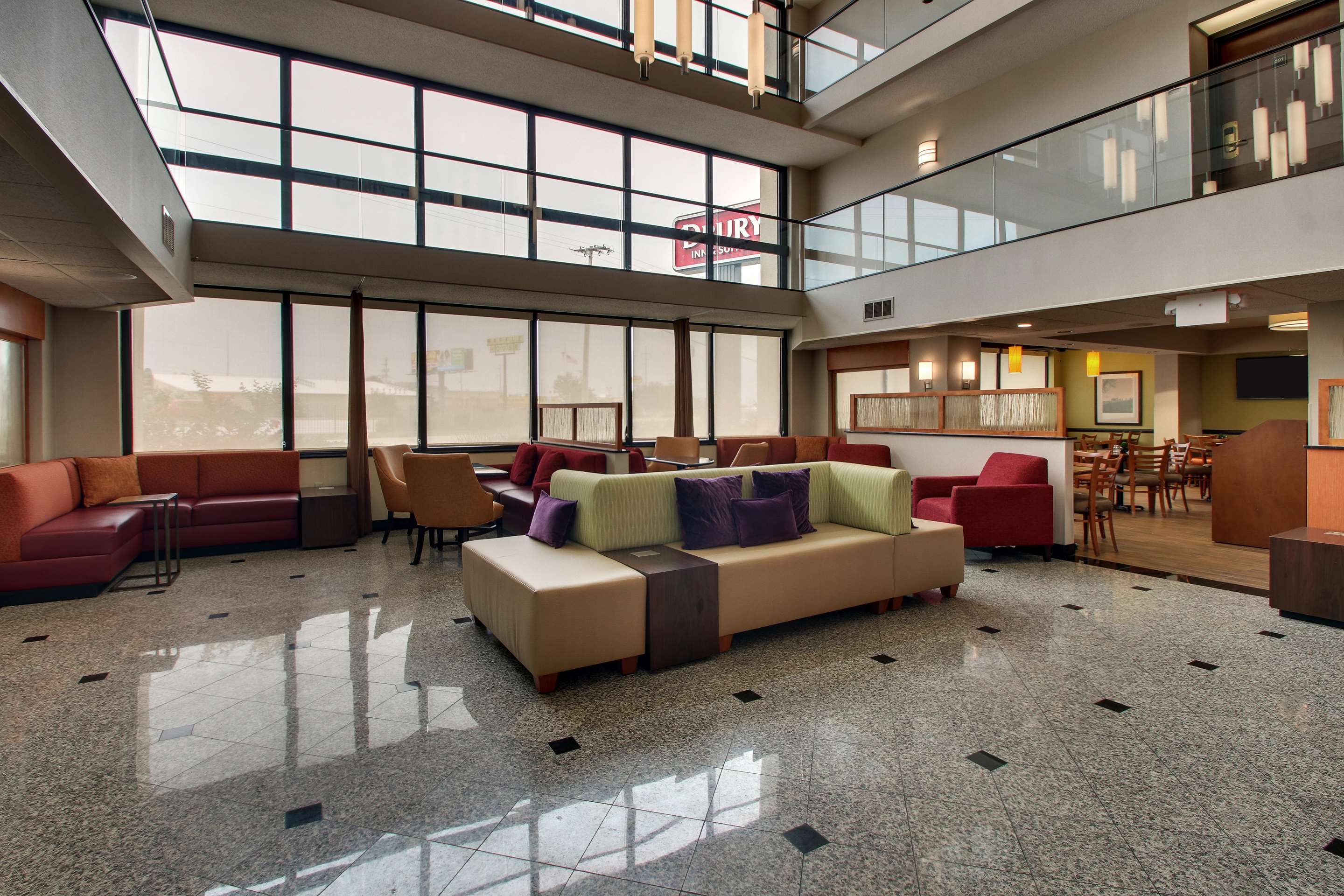 Lobby | Drury Inn & Suites Bowling Green