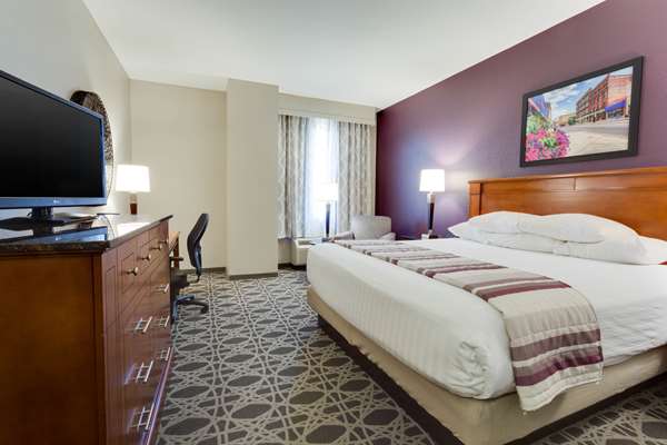  - Drury Inn & Suites Middletown - I-75, Exit 32