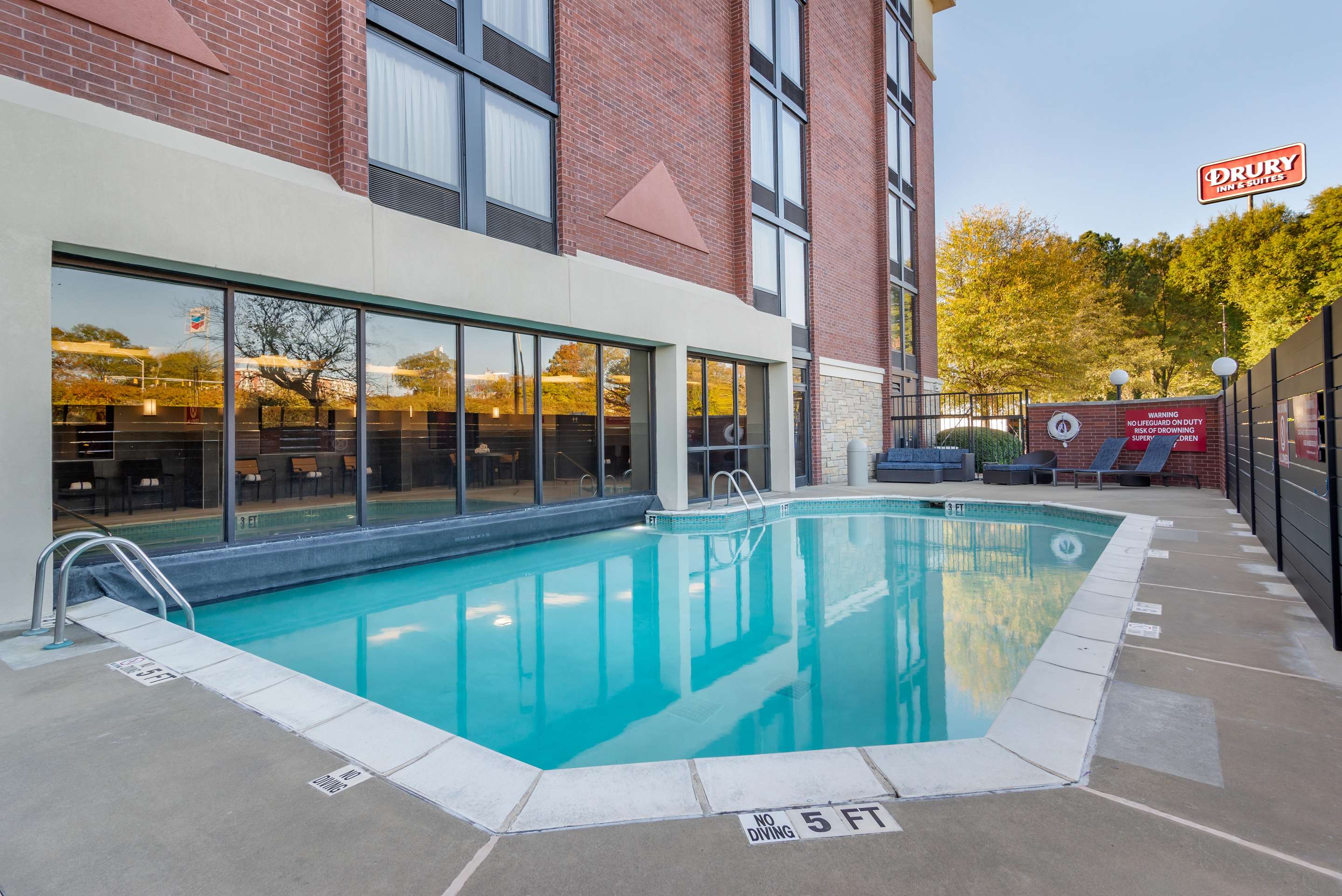 Pool | Drury Inn & Suites Atlanta Airport