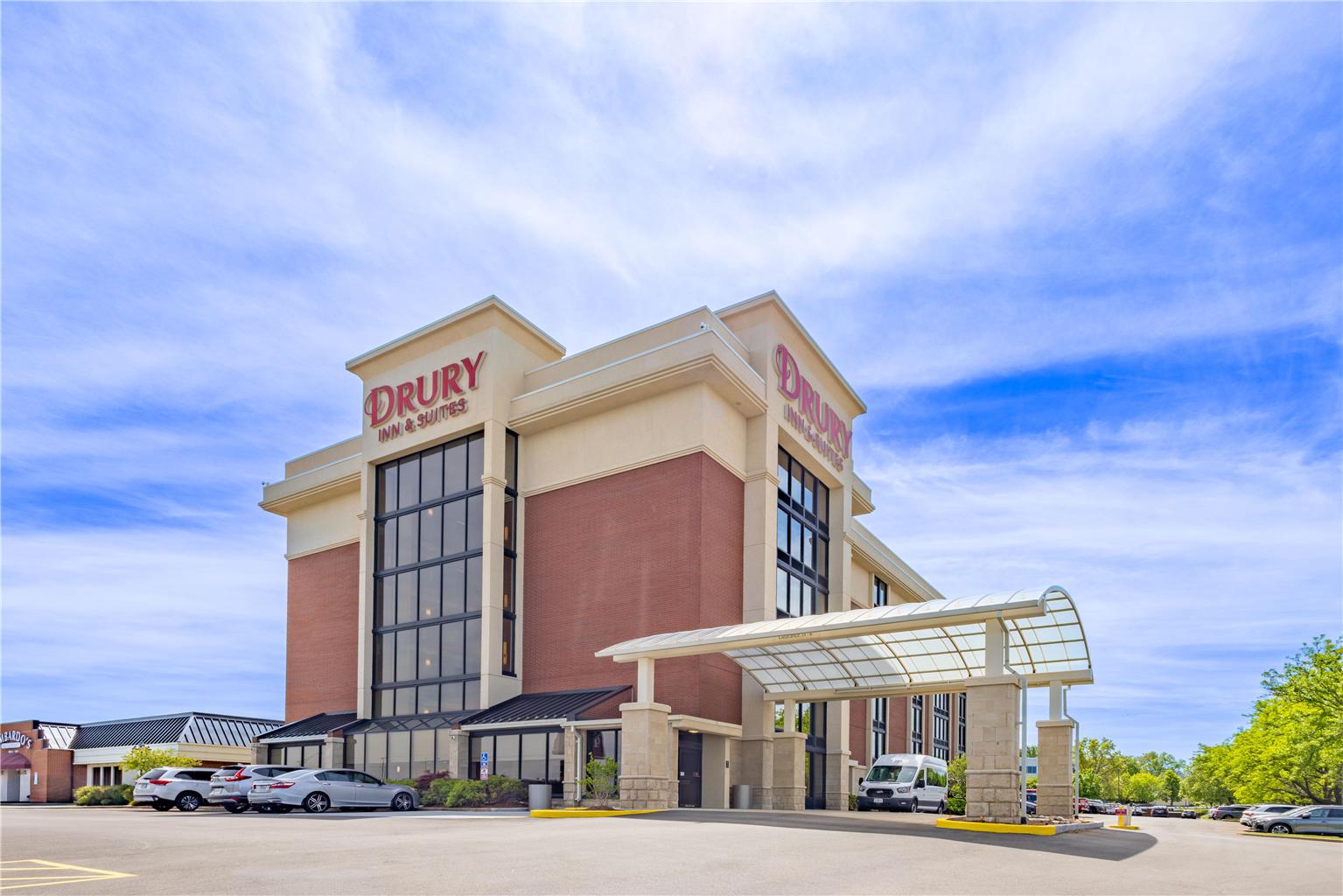 Drury Inn & Suites St Louis Airport