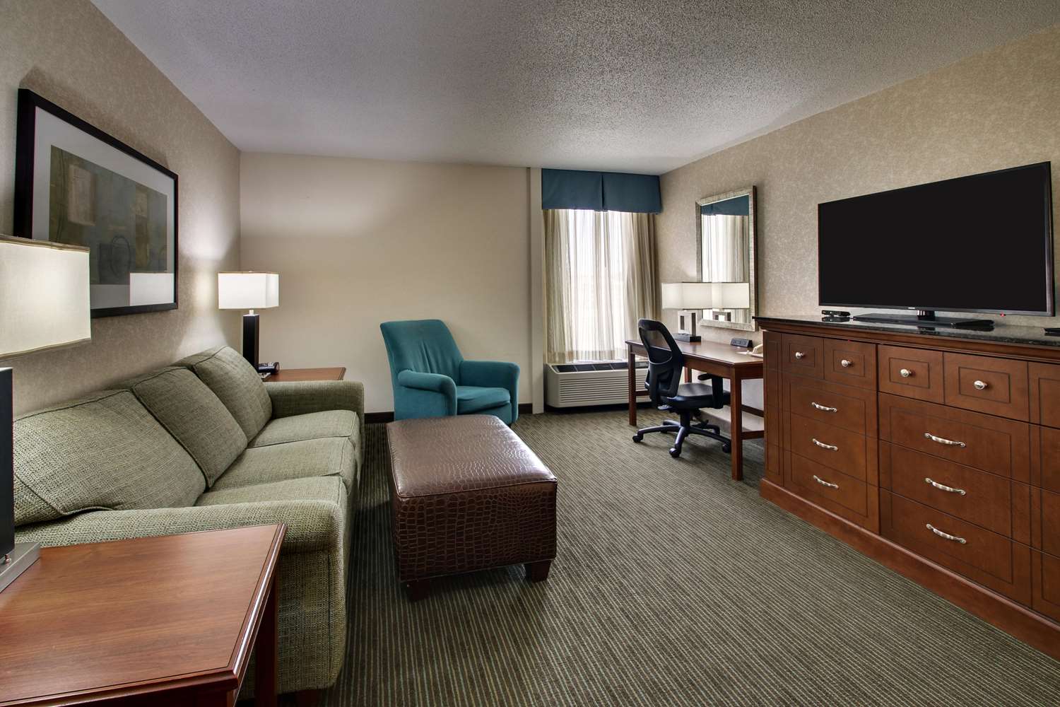 Drury Inn & Suites Cape Girardeau I55, Exit 96, MO See Discounts