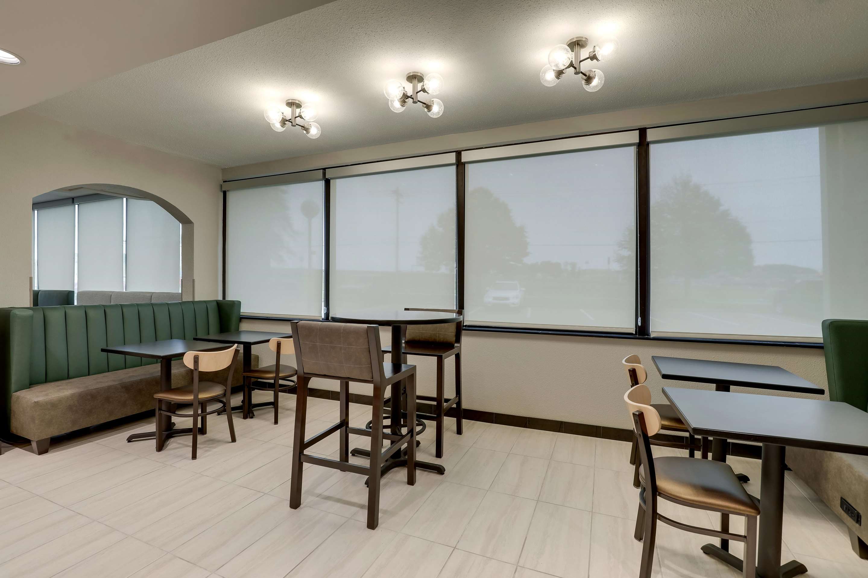 Dining Area | Drury Inn & Suites Cape Girardeau