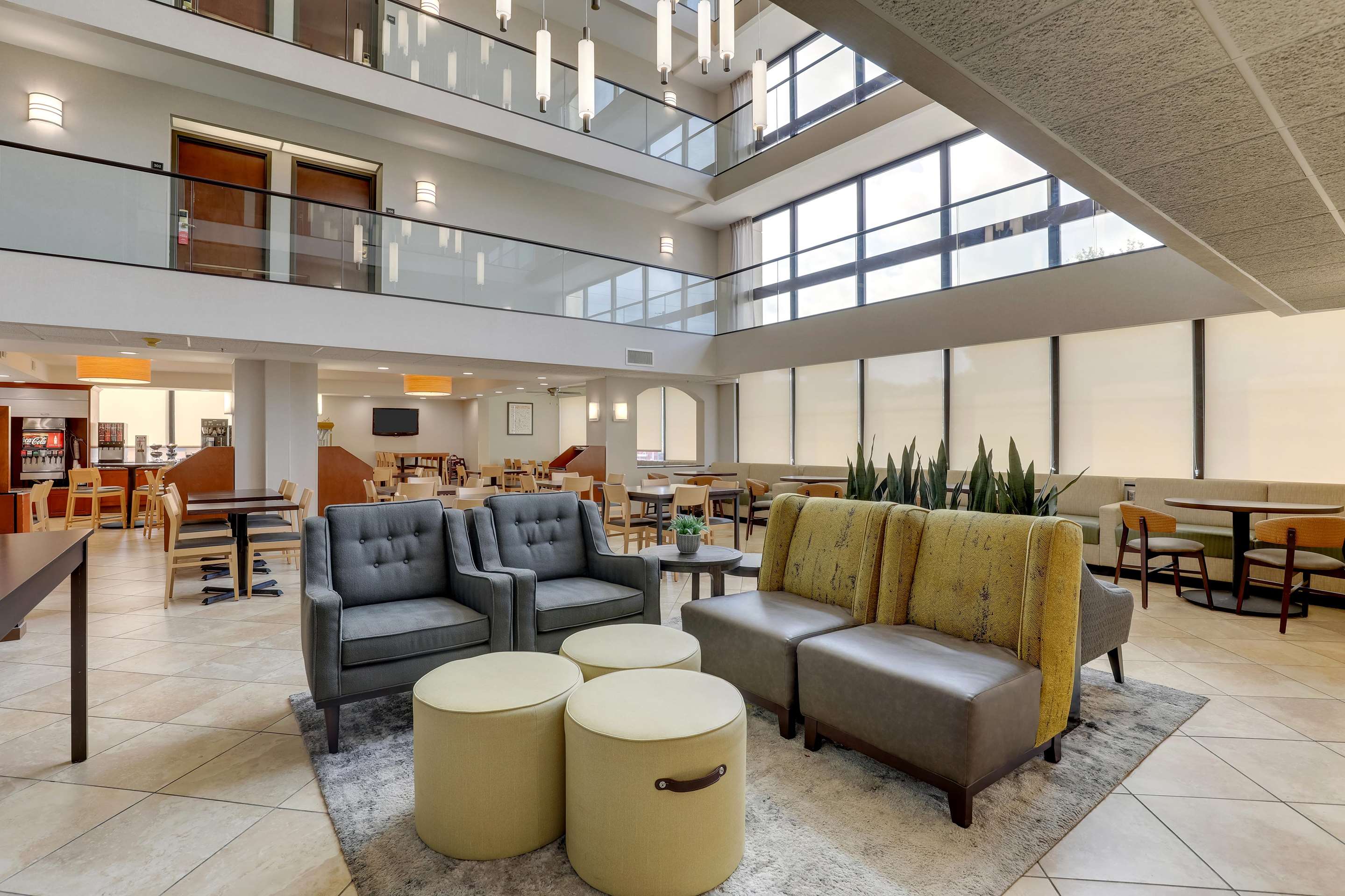 Lobby | Drury Inn & Suites Atlanta Marietta
